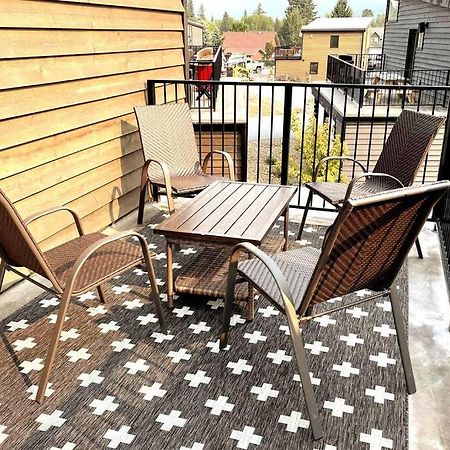 Brand New Upscale Home- Best Location! ホワイトフィッシュ エクステリア 写真